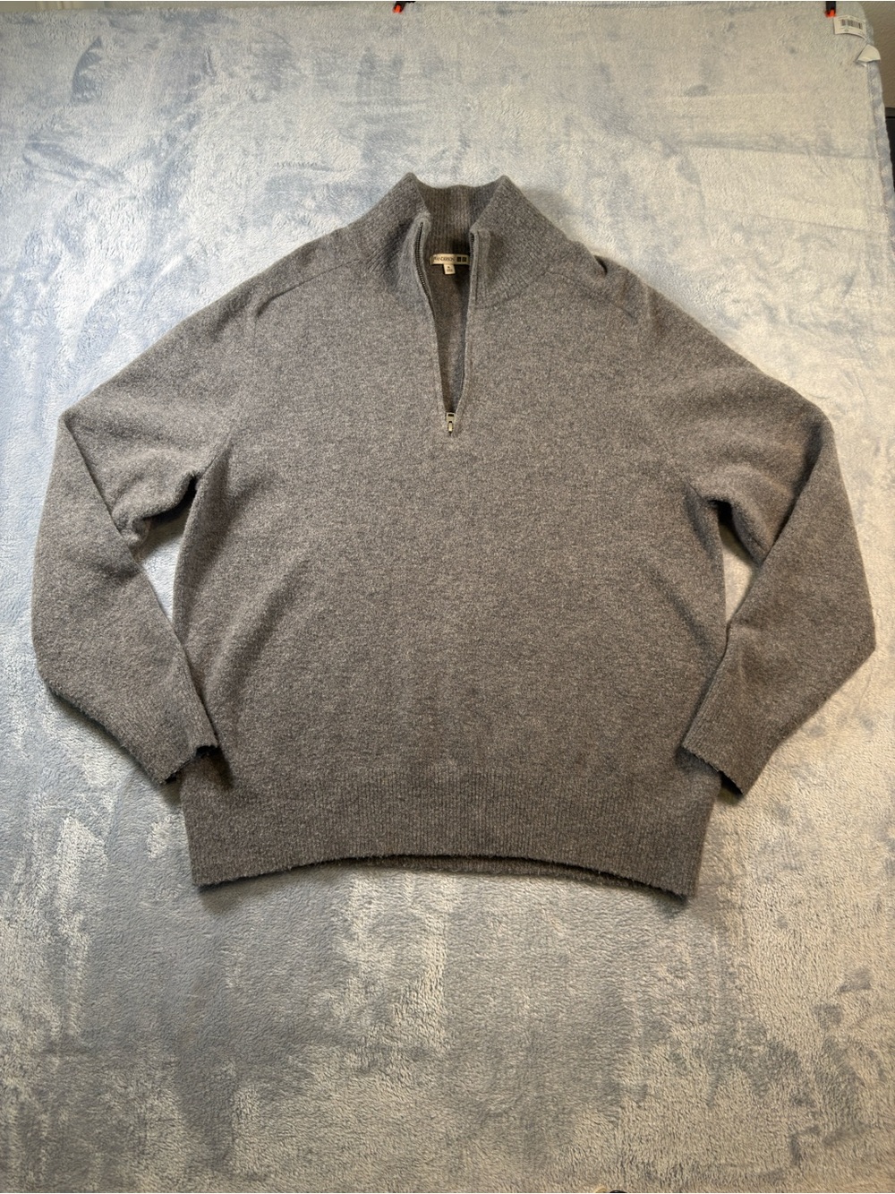 Uniqlo Men's Gray Half-Zip Knit Sweater #3102